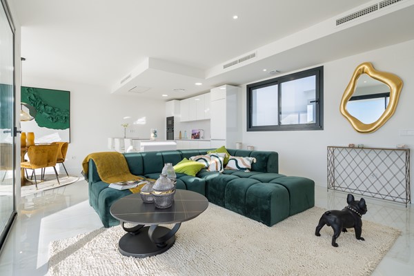 Medium property photo - Calle Josefina Samper 32, 29693 Estepona